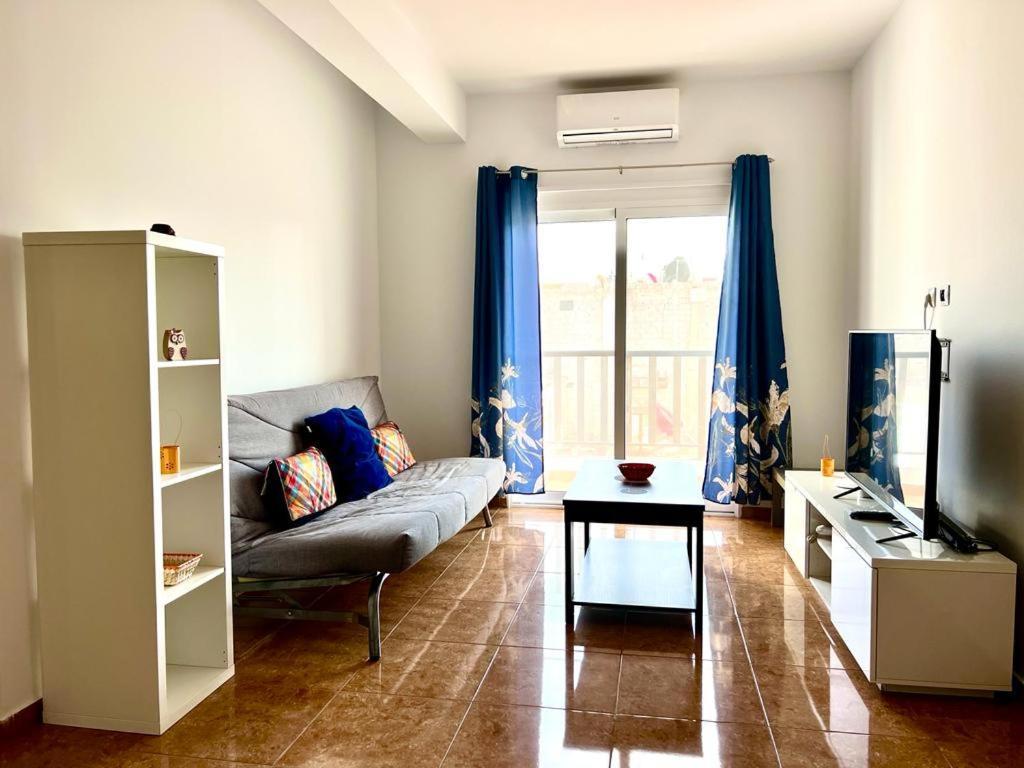 Franmay Apartments - 7 Modern Apartments Near The Beach & City, Perfect For Nomads, Travellers, Families, Watersports! 산타 마리아 객실 사진